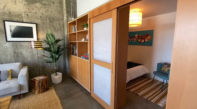 Studio, 930 sqft, $3,600 — Photo 4