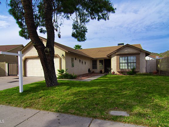3rd image of 4430 W ESCUDA Drive