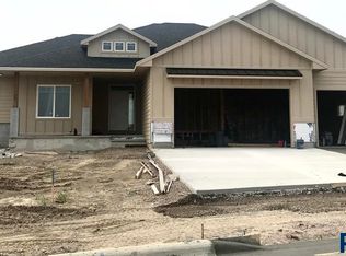 2501 N Alberta Trl, Trail Tea, SD 57064