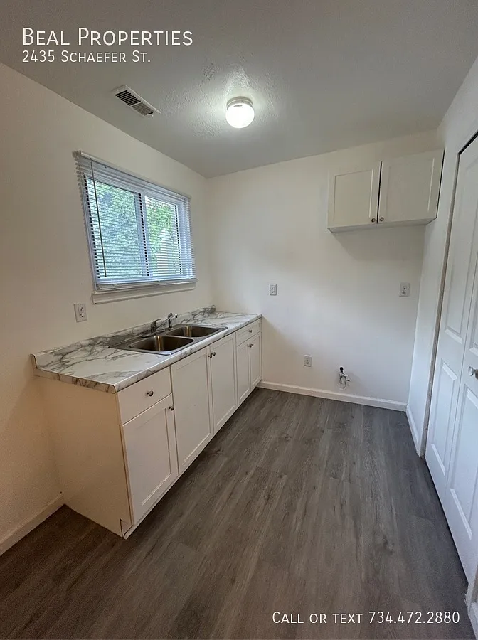 2 bed, $975 — Photo 3