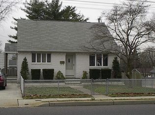 820 Station Ave, Glendora, NJ 08029