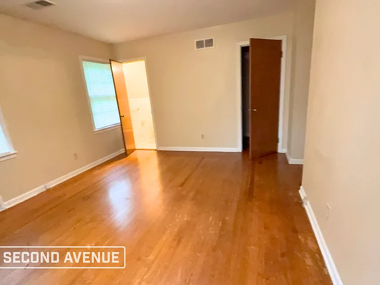 3102 Scotland Rd — Photo 10
