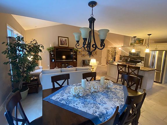 4th image of 5977 Herons Blvd #22