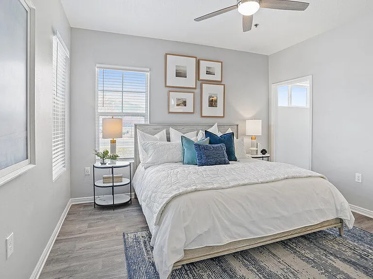 Viewpointe — Photo 28