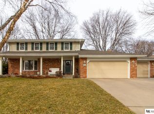 7400 Osage Ct, Lincoln, NE 68506