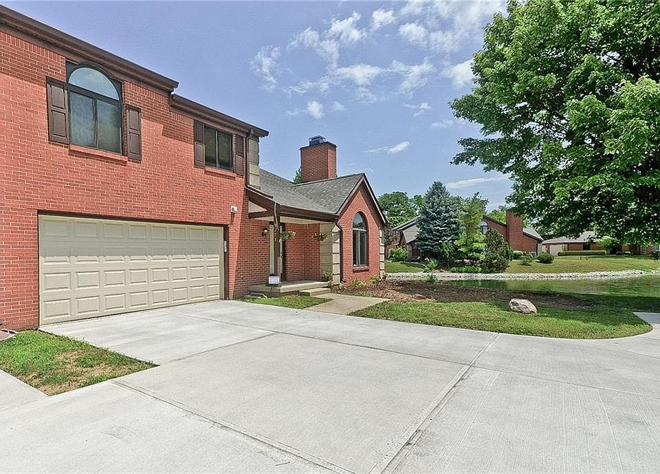 1st image of 9273 Golden Oaks W