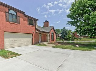 9273 Golden Oaks W, Indianapolis, IN