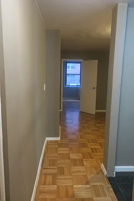 Rented by Solil Management | media 7