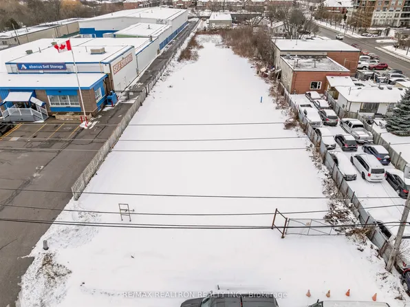 23 Colston Ct, Richmond Hill, ON L4C 9Z3