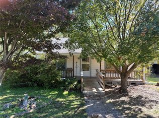 604 N Montgomery St, Clarksville, AR 72830