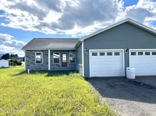 1026 Race St, Nescopeck, PA 18635