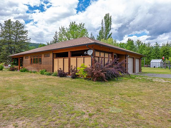 4th image of 337 Sunshine Valley Rd
