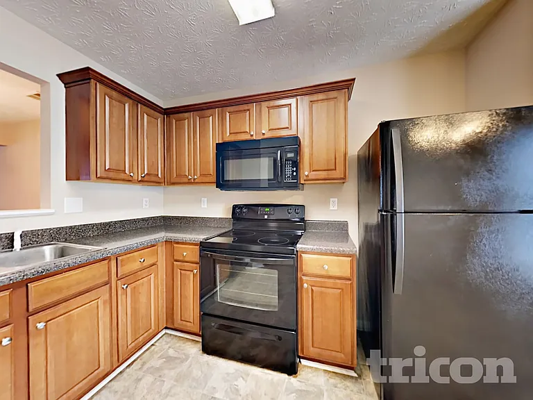 3512 Waldrop Trl — Photo 5