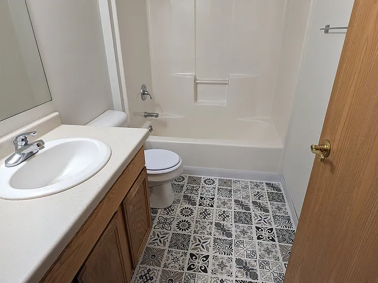 2949 Popplewood Ct — Photo 17