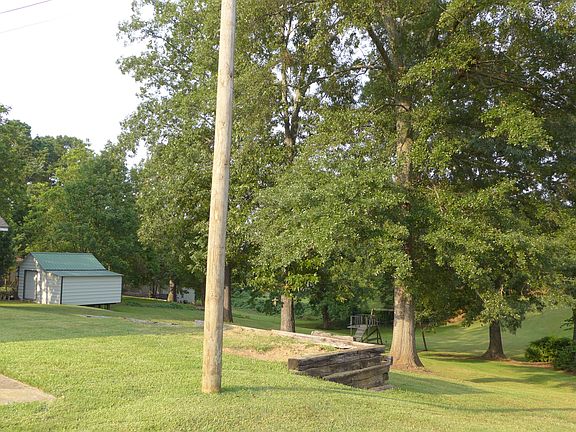 5th image of 164 Highland Dr
