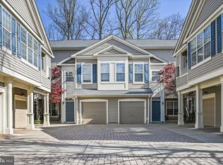 11400 Windleaf Ct APT 41, Reston, VA 20194