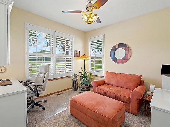 4th image of 3178 N Lake Ridge Ct