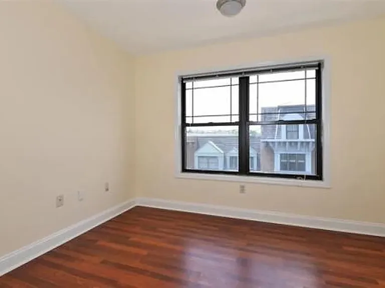 91 Madison St #2A — Photo 2