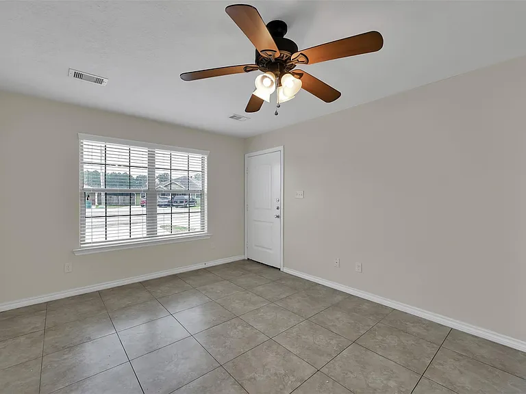 167 S Bend Ct #A — Photo 7