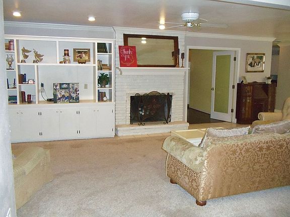 2nd image of 11105 Jackson Ter