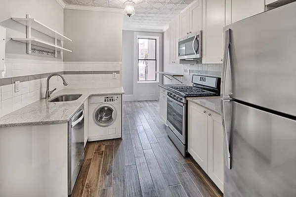 Rented by null | media 5