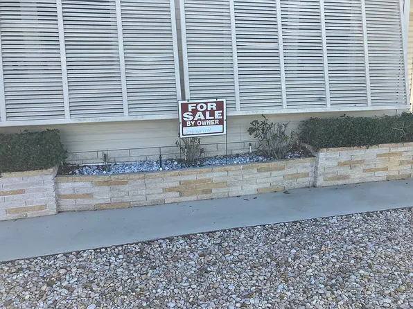 3 S De Las Palmas St, Englewood, FL 34223