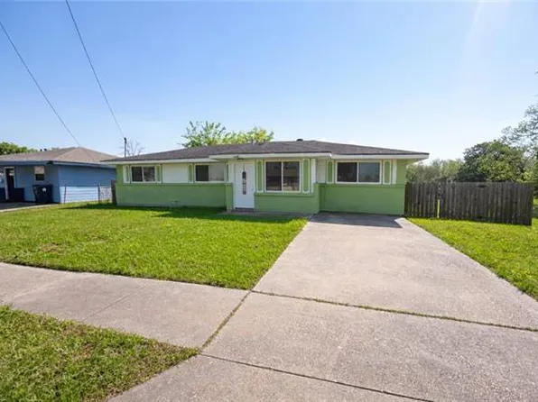 1684 Lauradale Dr, New Orleans, LA 70114