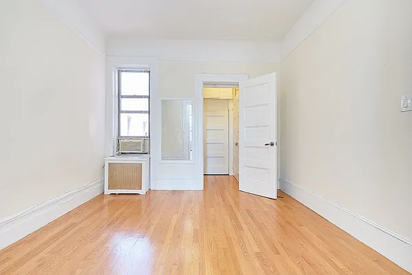 Rented by Keller Williams NYC | media 37