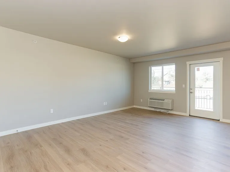4141 SW 34th St #204 — Photo 11