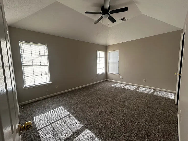 4361 Brickwood Ln — Photo 8