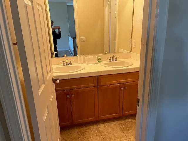 second upstairs bath