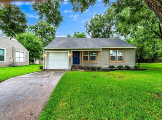 221 E 4th St, Deer Park, TX 77536