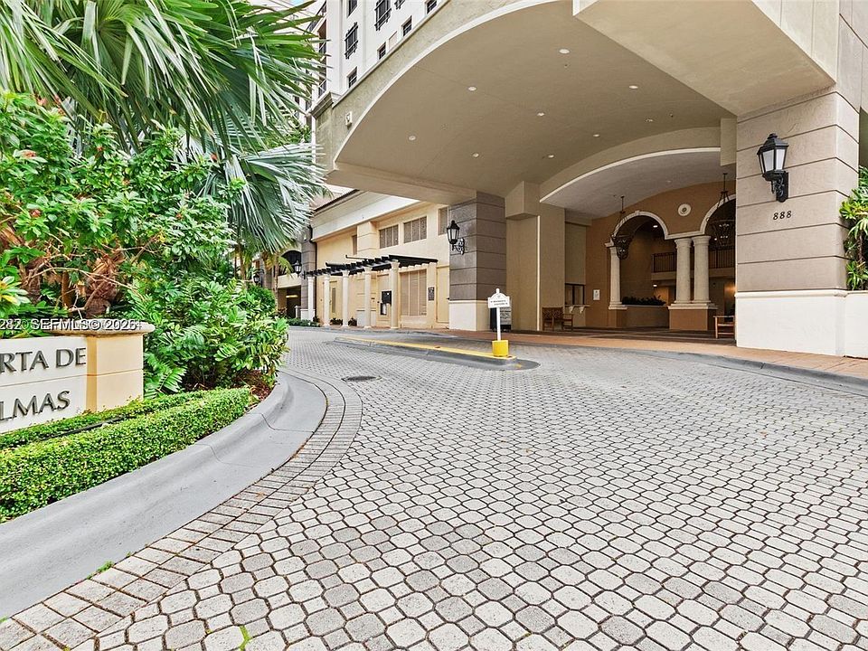 1st image of 888 S Douglas Rd APT 1002