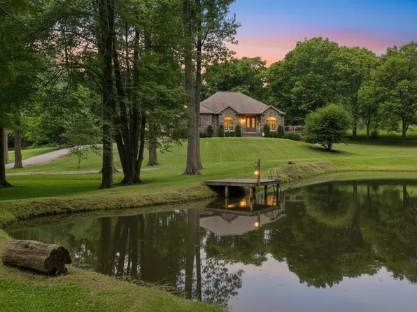 212 Rudy Rd, Owensboro, KY 42301