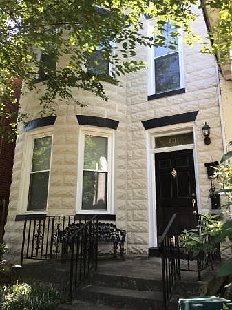 1st image of 2111 Grove Ave #1