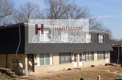 1106 Arrowhead Dr Photo 1