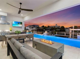 469 Germain AVE, NAPLES, FL 34108