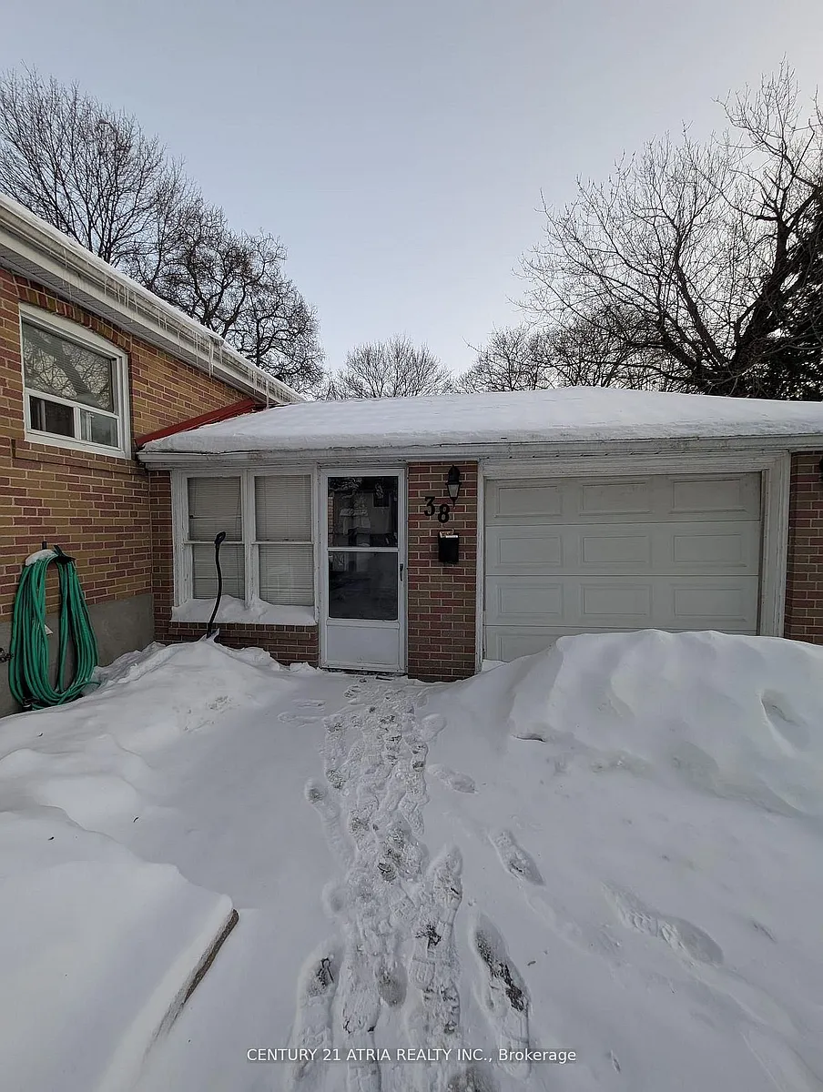 Building Photo - 38 Harding Blvd #2