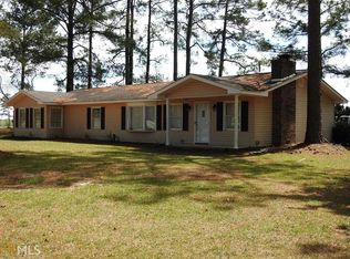 512 Sportsman Club Rd, Dublin, GA 31021