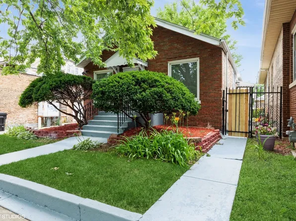 7915 S Justine St, Chicago, IL 60620