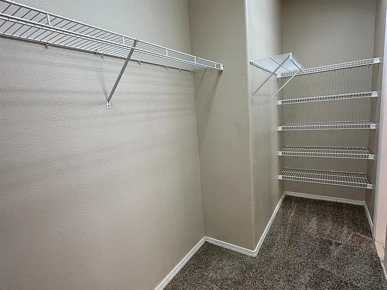 5541 N Plum Ln — Photo 16