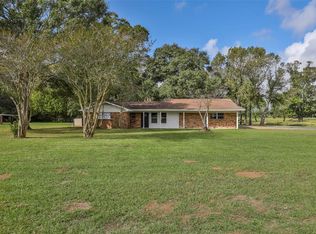 293 County Road 140, Liberty, TX 77575