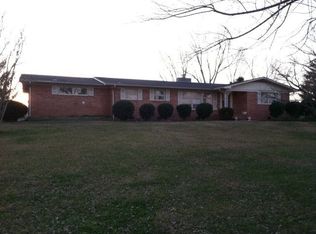 513 N Spring St, Sparta, TN 38583