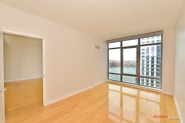 Rented by Modern Spaces | media 43