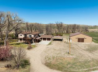 8498 Cemetery Rd, Lingle, WY 82223