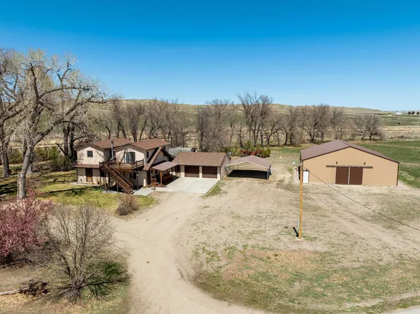 8498 Cemetery Rd, Lingle, WY 82223