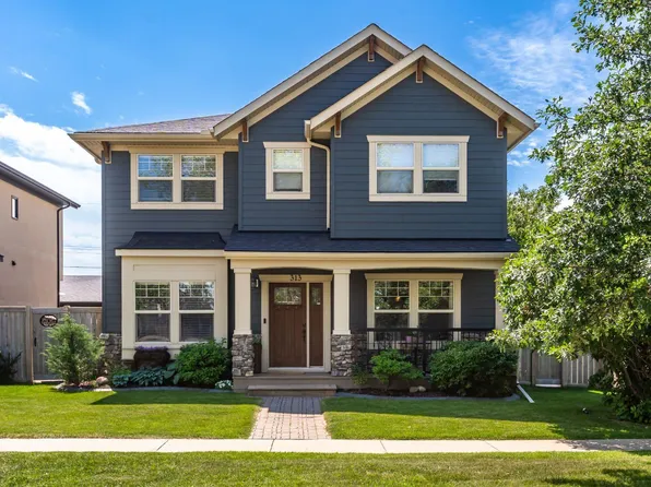 313 Centre Ave SE, Airdrie, AB T4B 1H6