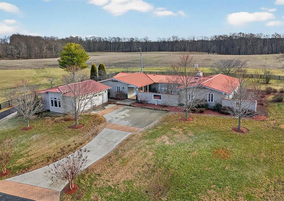 1st image of 11344 Caneyville Rd