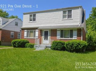 6921 Pin Oak Dr #1, Cincinnati, OH 45239