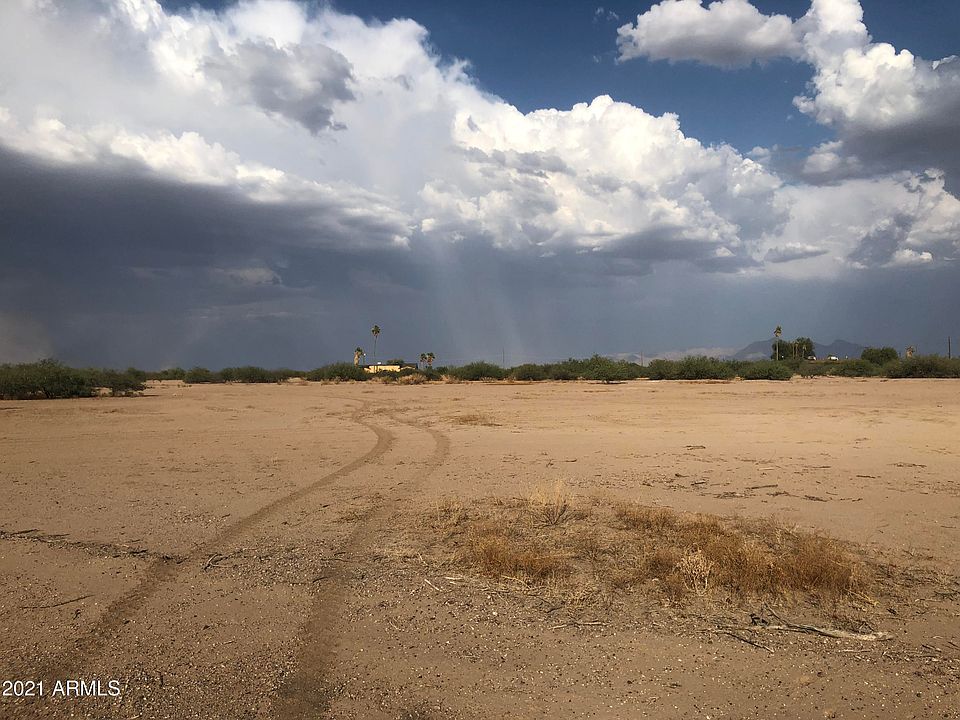 2nd image of 4410 N Rillito Cir